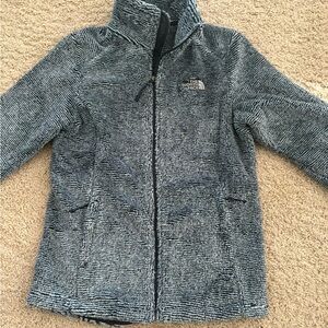 NEW!  The North Face Women's Black and White Teddy Jacket, S